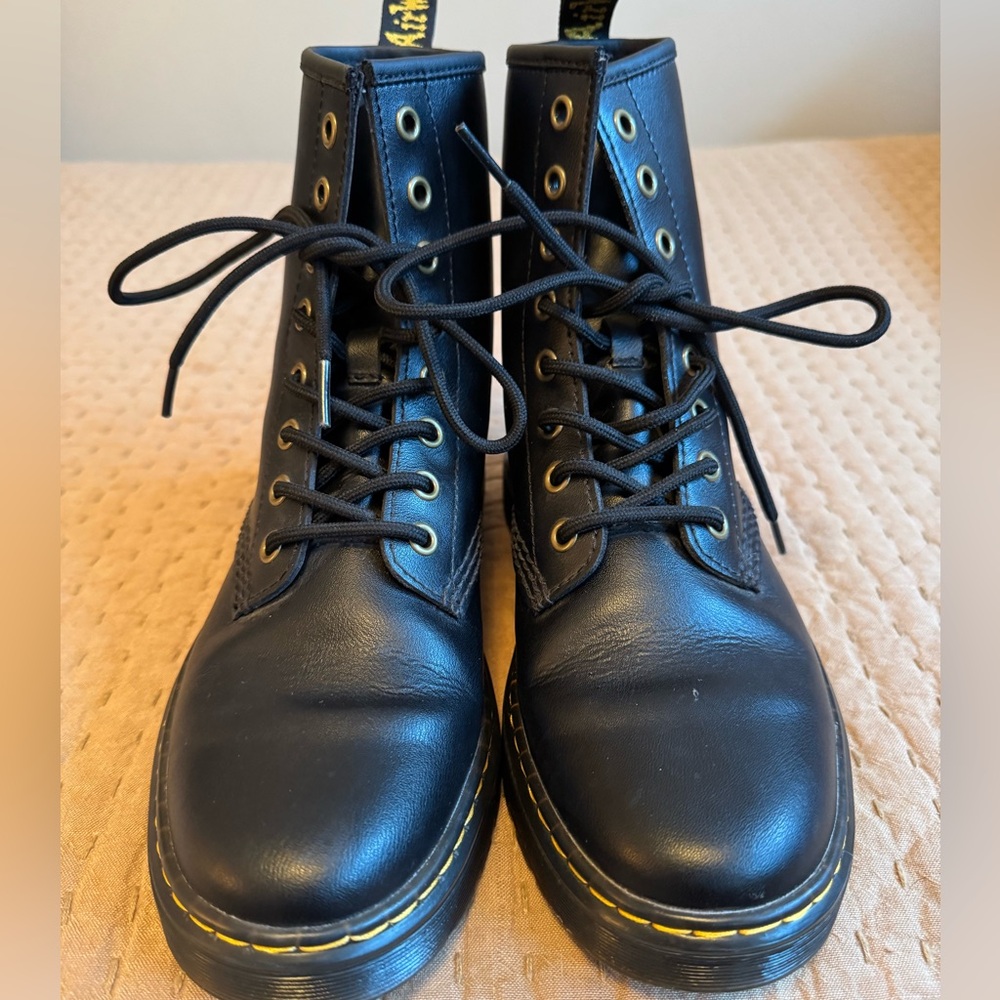Doc Marten - Combat Boots - Zavala - Size 8/39